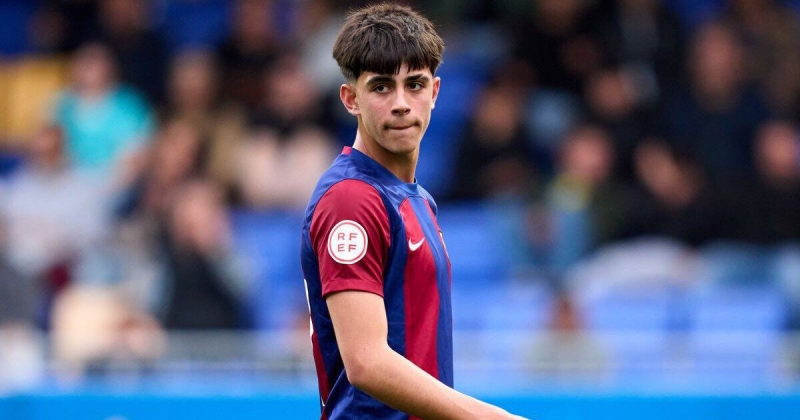 «Барса» планирует продлить контракт с Берналем и поднять ему зарплату. 17-летний хавбек порвал «кресты» в августе