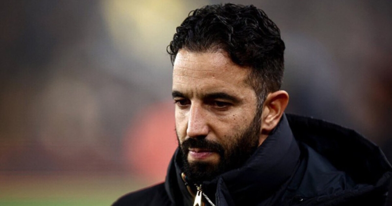 Кошмар «МЮ» продолжается, сенсационное поражение «Челси», «Барселоне» опять отказали в регистрации Ольмо, Месси может стать «Королем Америки», 220 млн человек смотрели матчи «России 25» и другие новости