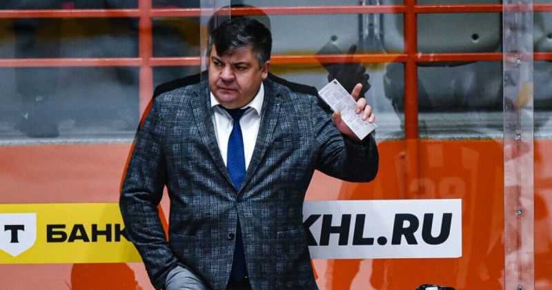 Костюченок о 5:1 с «Сибирью»: «Амур» отработал от начала и до конца, забил красивые голы. Очень понравилась игра во всех линиях»