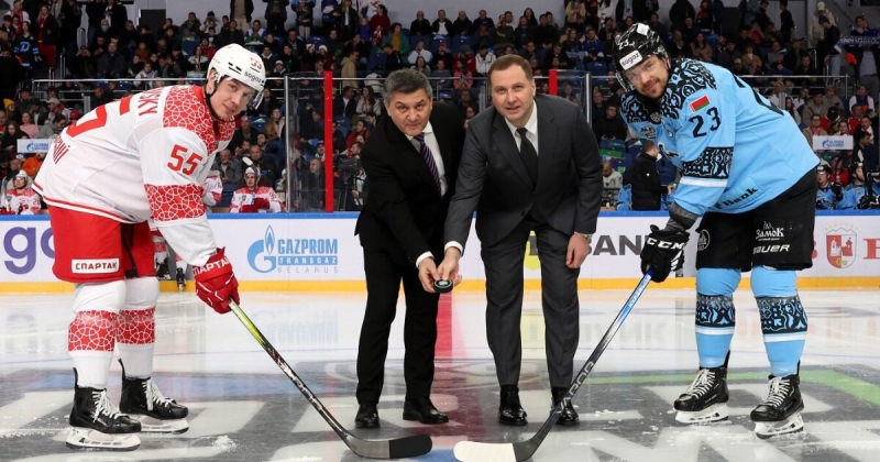 Новиков об игре КХЛ в Ташкенте: «Решение верное, это пропаганда хоккея, миссионерство определенное. Город хлебный, но лететь далеко. Удивился, что там приличный дворец спорта»