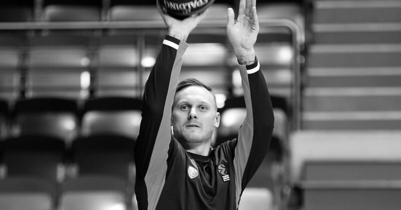 Предстоящие матчи Евролиги начнутся с минуты молчания в память о Янисе Тимме