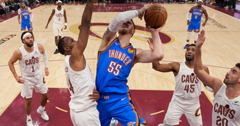 Айзейя Хартенштайн пропустит минимум неделю из-за растяжения икроножной мышцы