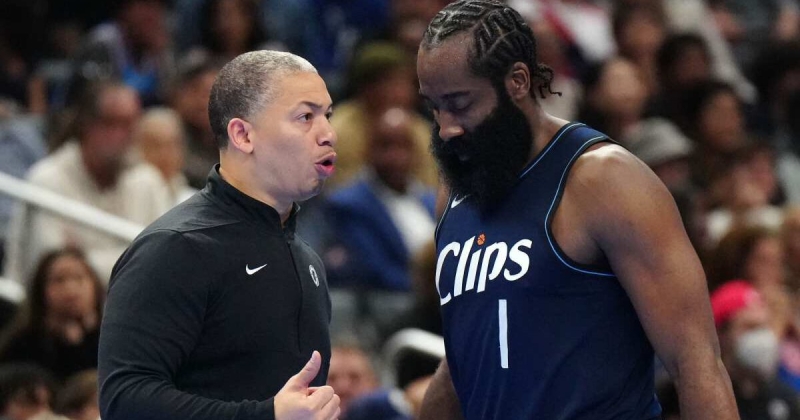 «Это моя вина». Тайрон Лю рассказал, что Джеймс Харден извинился перед командой за 6 потерь в первой половине