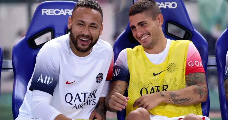 «Лучший игрок после Иньесты». Неймар выложил новогоднее фото с Верратти