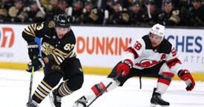 «Нью-Джерси» прервал серию из 4 поражений, победив «Бостон». «Девилс» идут 3-ми в дивизионе