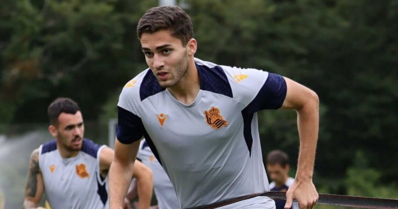 Захарян готов сыграть в Кубке Испании с «Понферрадиной». Хавбек еще не играл в этом сезоне